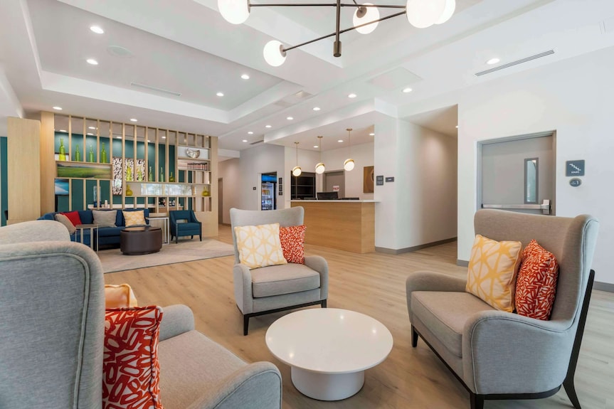 Comfort Suites St. Augustine Historic District Area Reviews, Deals