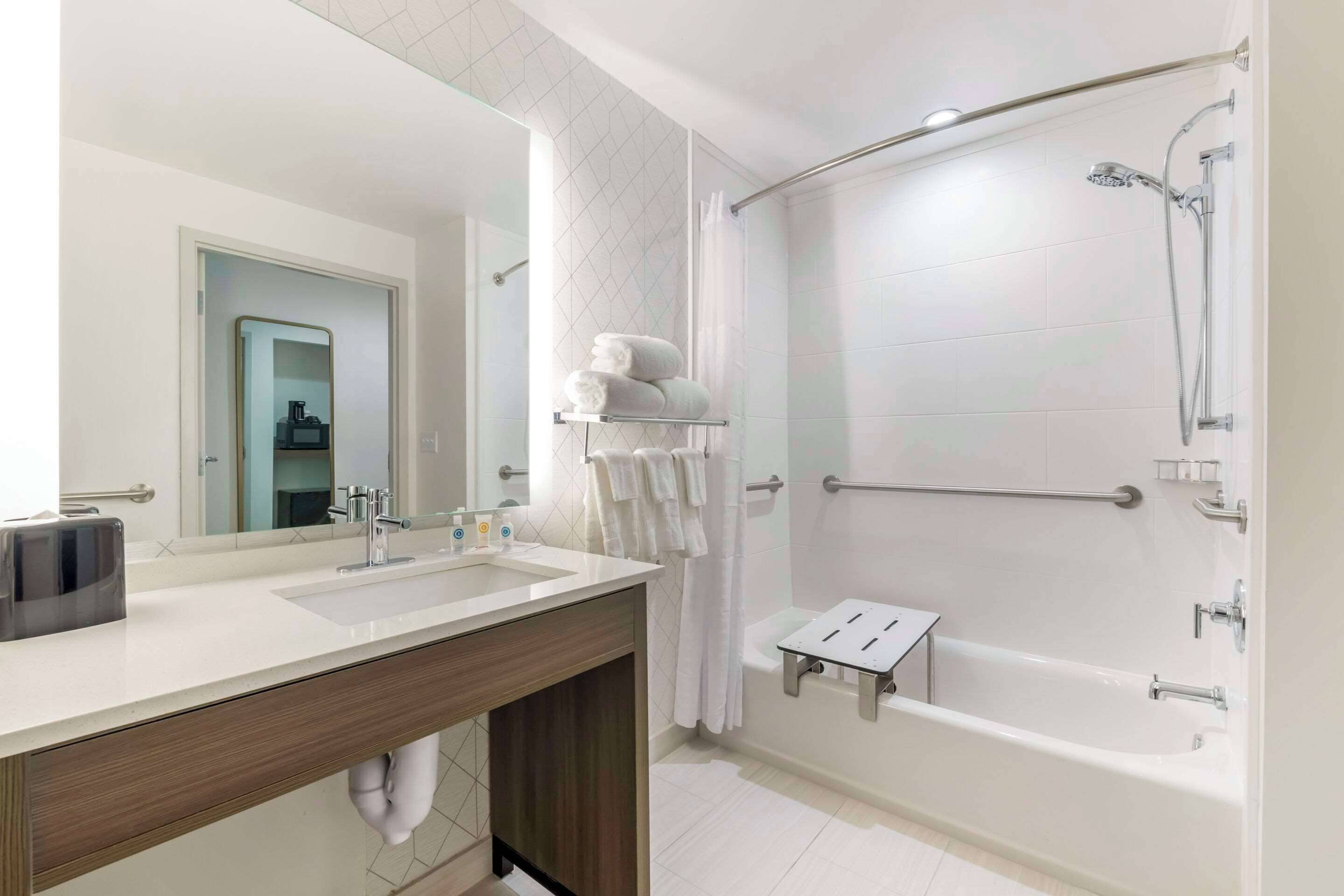 Classic Room, 2 Queen Beds, Non Smoking | Premium bedding, down comforters, pillowtop beds, in-room safe