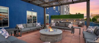 Comfort Suites Richmond East