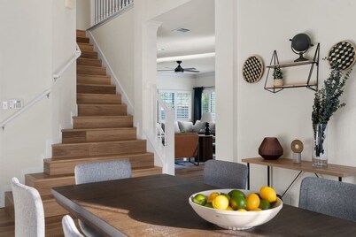 Mad Hatter Haven: Heated Pool & Playroom!