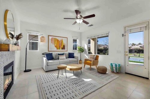 Turkey Day on the Fairway! Sleeps 8