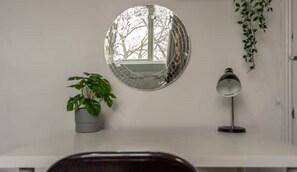 Interior - Beautiful 7-Bed house in Leeds (Leeds)