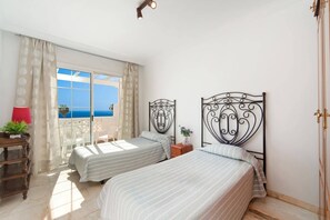 4 slaapkamers, wifi, beddengoed