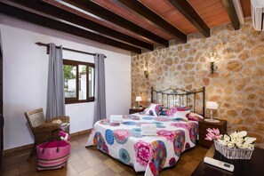 4 habitaciones, wifi y ropa de cama 