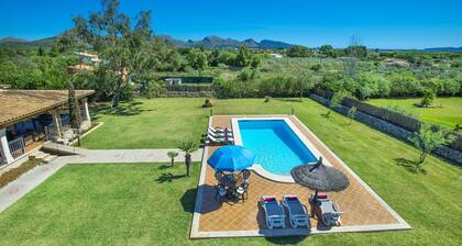 Villa Monserrat by Villa Plus