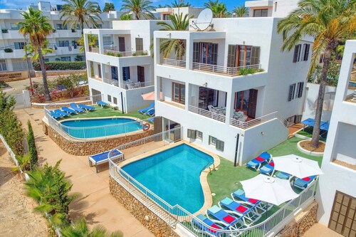 Villa Roca Marina II Pou Dor II by Villa Plus