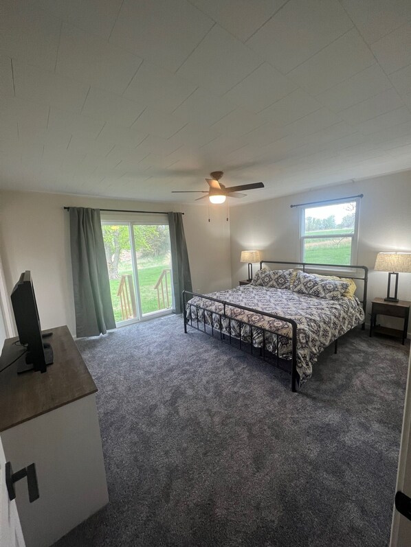 3 chambres, accès au Wi-Fi (inclus), literie fournie