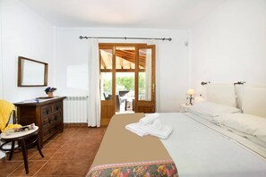 Unclassified image, 5 of 31, button