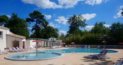 Camping Les Pins de Sel