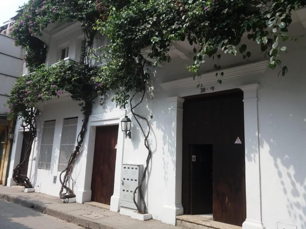 Luxury Living in the Heart of Cartagena: Book Your Stay Today!