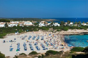 Beach - Villa Neptune by Villa Plus (Cap d'Artrutx)