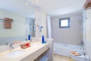 Hiustenkuivaaja, pyyhkeet