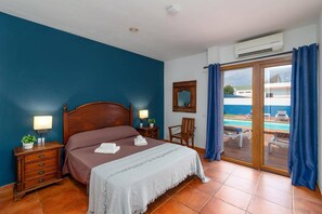 3 habitaciones, tabla de planchar con plancha y wifi gratis 