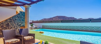 Villa Maca by Villa Plus