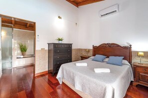 4 slaapkamers, wifi, beddengoed