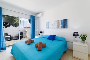 5 chambres, fer et planche à repasser, accès au Wi-Fi (inclus)