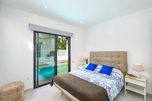 3 bedrooms, iron/ironing board, free WiFi, bed sheets