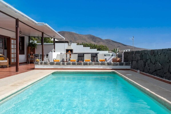 Villa Pola Marinas image