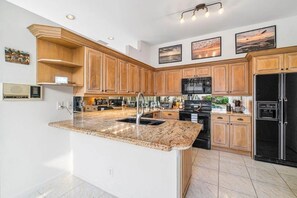 Private kitchen - Unique Boca Raton Courtyard Home (Boca Raton)