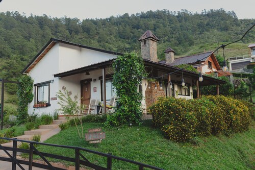 La Casita de Charo 2, live moments in the mountain... create memories forever!