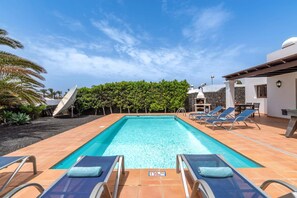 Pool - Villa Flamingo by Villa Plus (Playa Blanca)