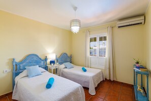 3 soverom, wi-fi og sengetøy