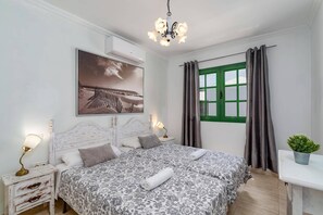 3 bedrooms, iron/ironing board, free WiFi, bed sheets