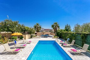 Pool - Villa Marios by Villa Plus (Peyia)