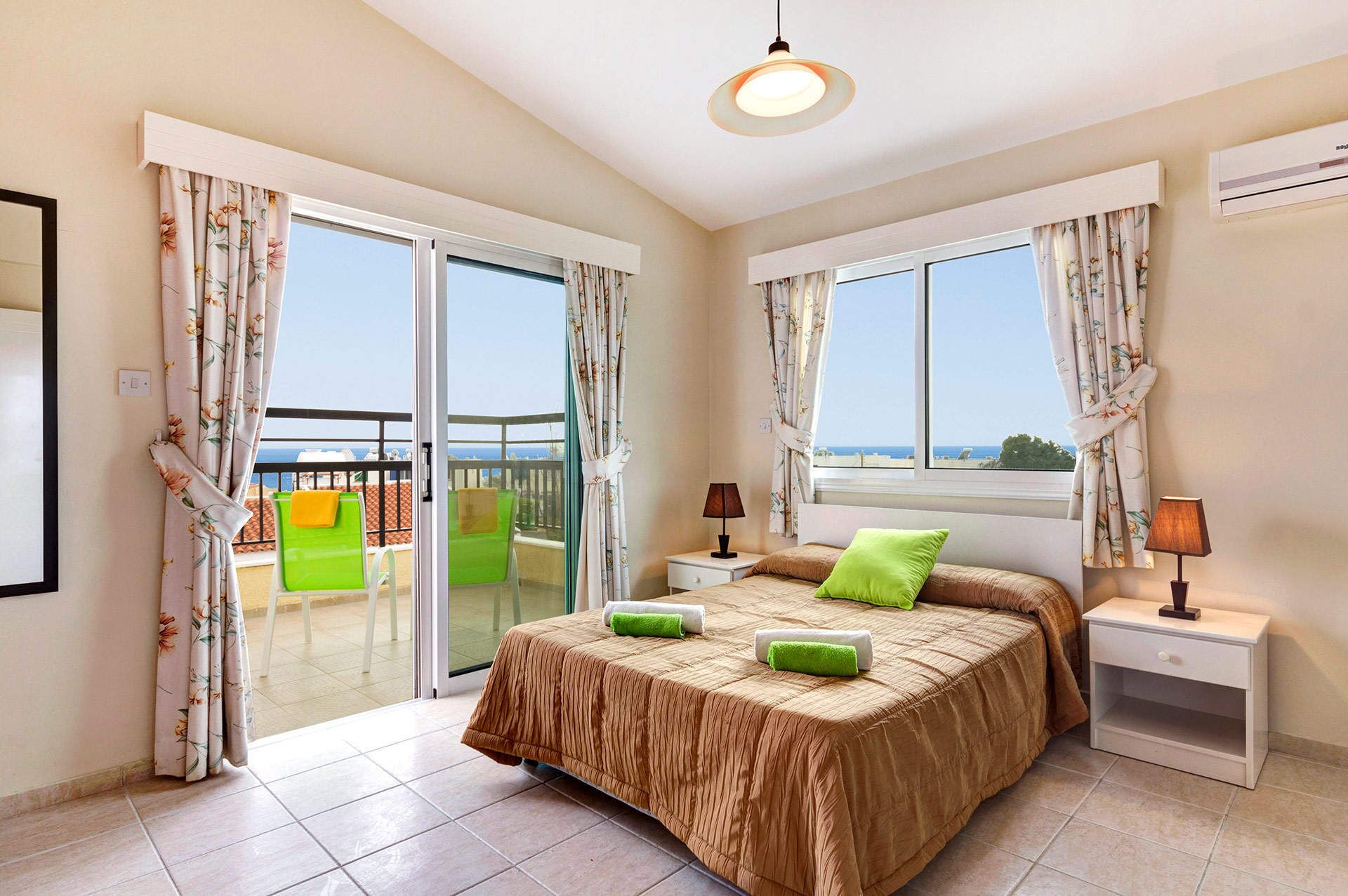 3 bedrooms, WiFi, bed sheets