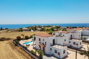 Exterior - Villa Kassiopeia by Villa Plus (Peyia)