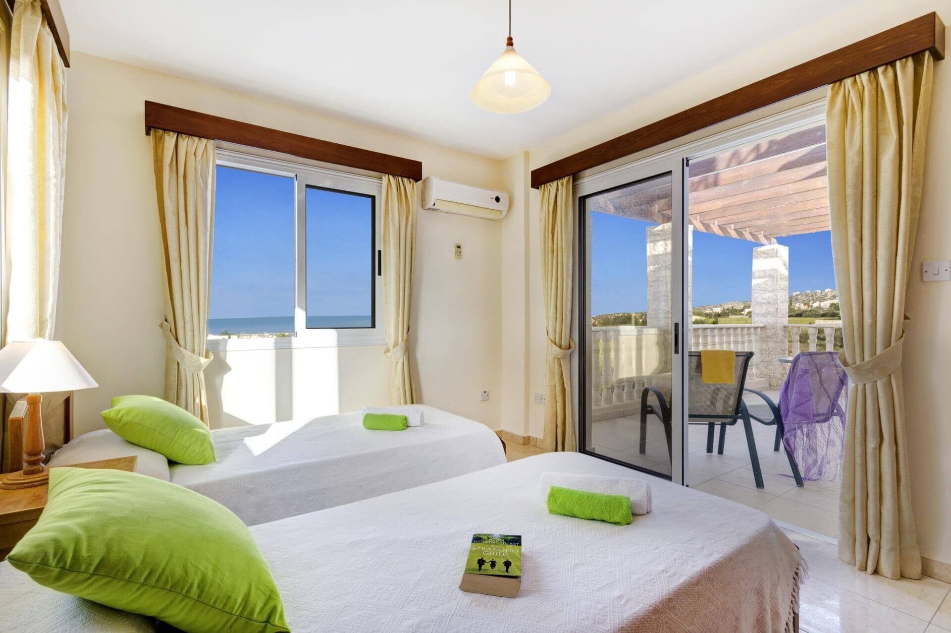 3 bedrooms, WiFi, bed sheets