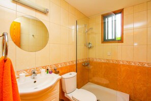 Haartrockner, Handtücher