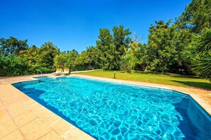 Beheizter Pool