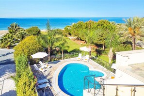 Pool - Villa Pandora Limni by Villa Plus (Polis)