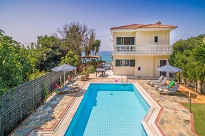 Pool - Villa Lourdas Beach by Villa Plus (Lourdata)