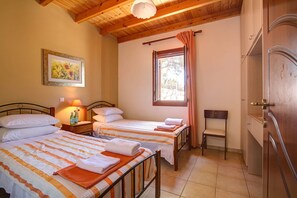 3 室のベッドルーム、WiFi、ベッドシーツ