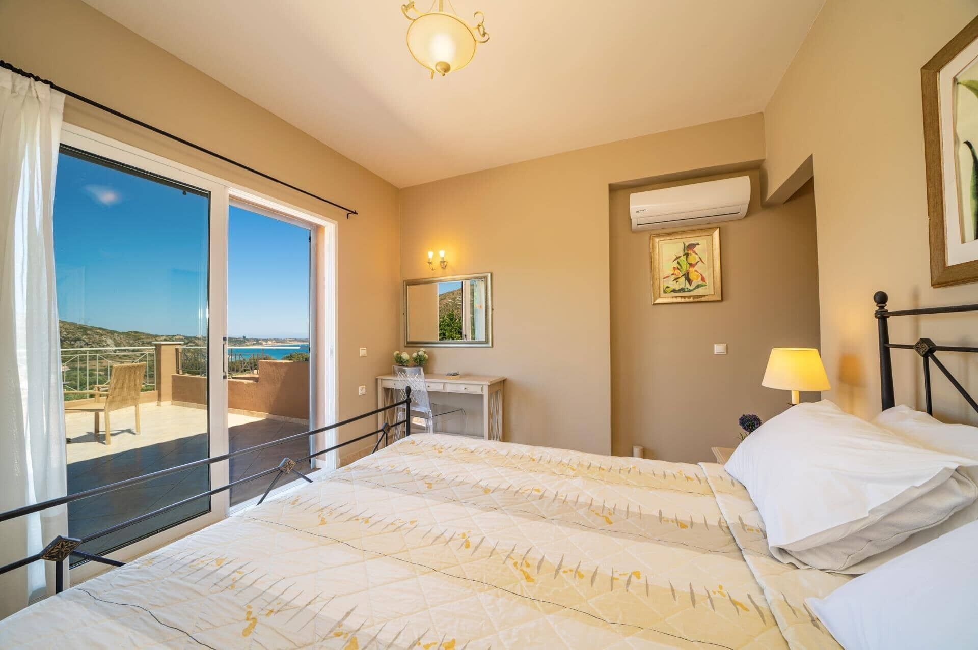 4 bedrooms, WiFi, bed sheets