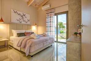 4 chambres, fer et planche à repasser, Wi-Fi gratuit, draps fournis