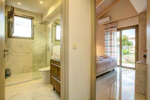 Hair dryer, towels