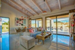 Smart TV, table tennis - Villa Peonia by Villa Plus (Koridallos)