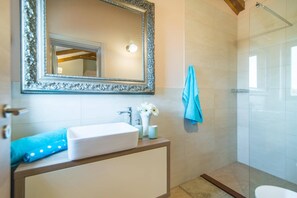 Hair dryer, towels - Villa Kolombera by Villa Plus (Kolumbera)