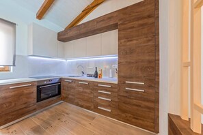 Microwave, dishwasher, coffee/tea maker - Villa Kolombera by Villa Plus (Kolumbera)