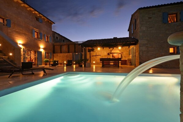 Pool - Villa Fumica by Villa Plus (Radetići)