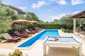 Pool - Villa Ladonja by Villa Plus (Pula)
