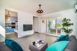 Smart-TV, Tischtennisplatte