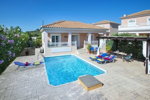 Nicht klassifiziertes Bild, 4 von 18, Schaltfläche