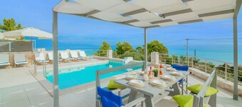 Villa Chrysso by Villa Plus