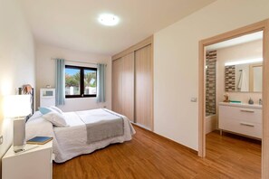 3 chambres, Wi-Fi, literie fournie