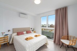 3 bedrooms, WiFi, bed sheets