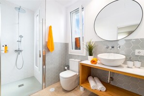 Hair dryer, towels - Villa Marella by Villa Plus (Playa Blanca)